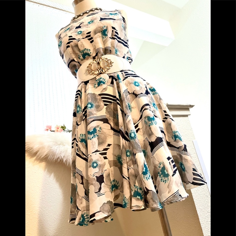 NWT S RARE Find Maison Jules Macy’s Gray Floral Teal Dress - Picture 1 of 9